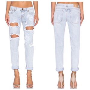 ONE Teaspoon Awesome Baggies Jeans Women’s Size 27 Light Wash Distressed Denim